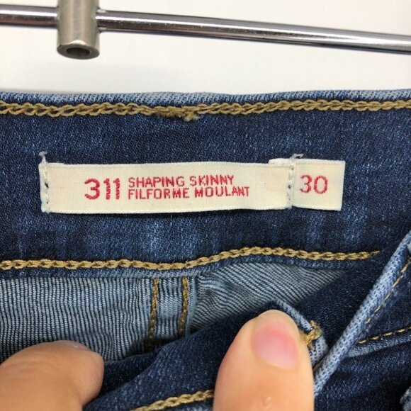 Levi's Arcade Night Dark Wash 311 Shaping Skinny Jeans size 30 - Picture 5 of 16
